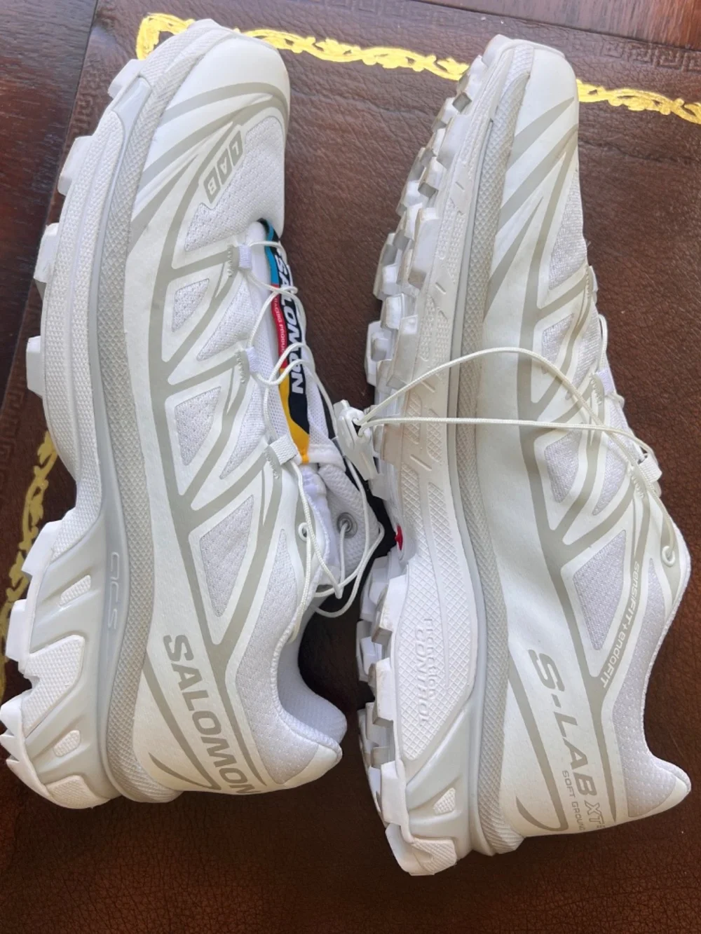 White Salomon XT-6 Sneakers Lunar White 8.5 Women’s - Picture 3 of 6